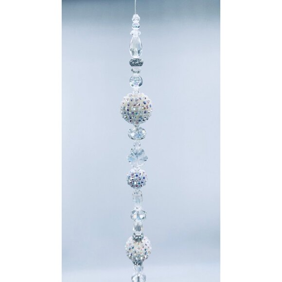 Beaded Suncatcher White & Clear Crystal Prism Hanging Patio Decor Yard Art Tree - Picture 6 of 9